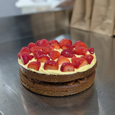 Sugarless smash cake